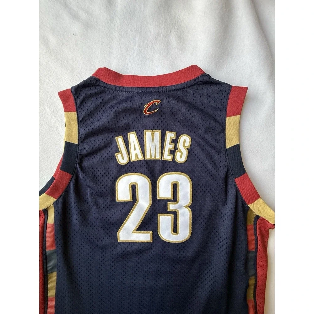 Adidas Cleveland Cavaliers LeBron James #23 Jersey Youth XL NBA Length +2